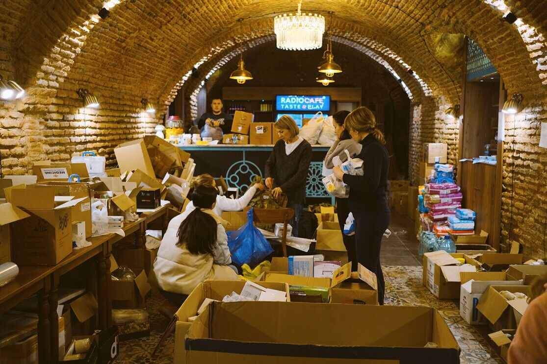 AWS-powered app helps healthcare workers track supplies in Ukraine