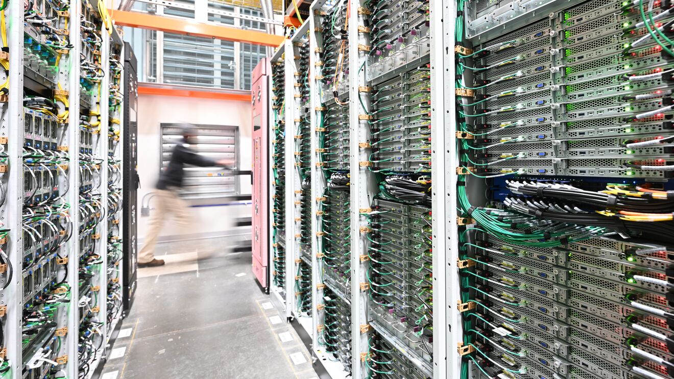 How Amazon helps data center communities thrive