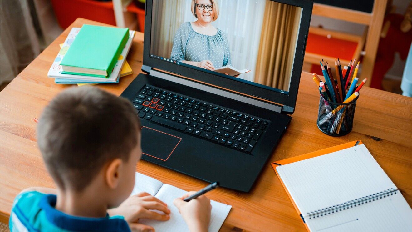 How AWS is helping Ukrainian students continue learning