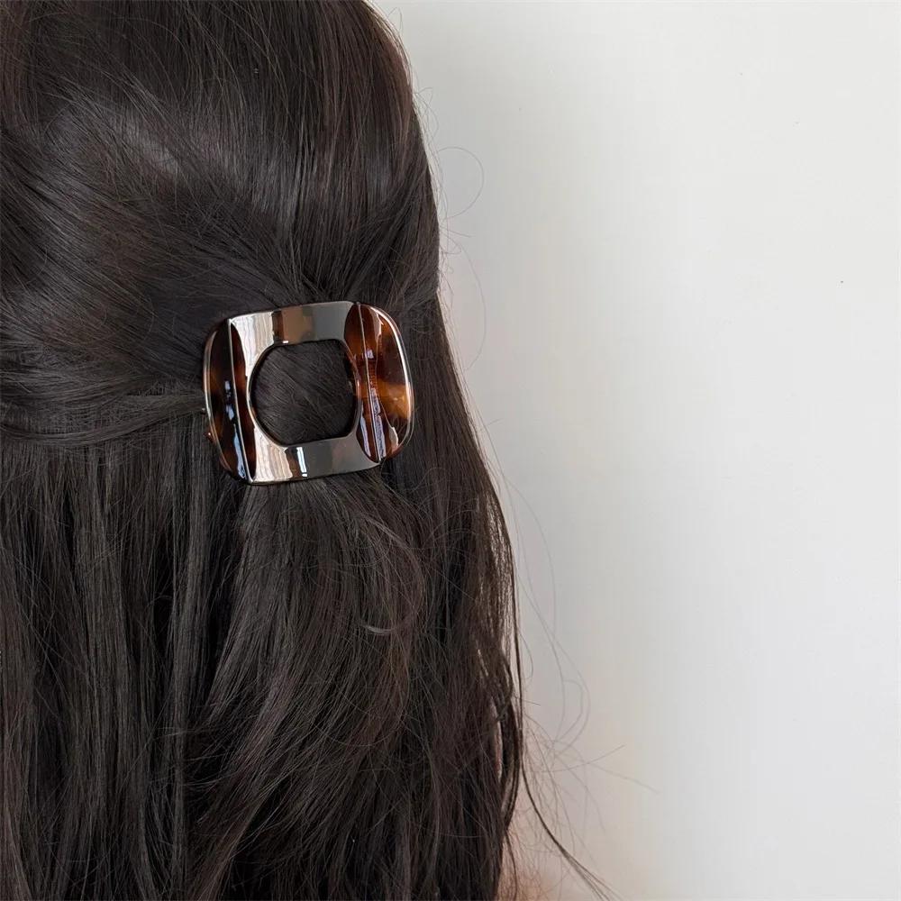 Vintage Elegant Hair Claw Clips Arc Shape Geometric Hairgrip Hairpin New Headwear Women Hair Accessories-5