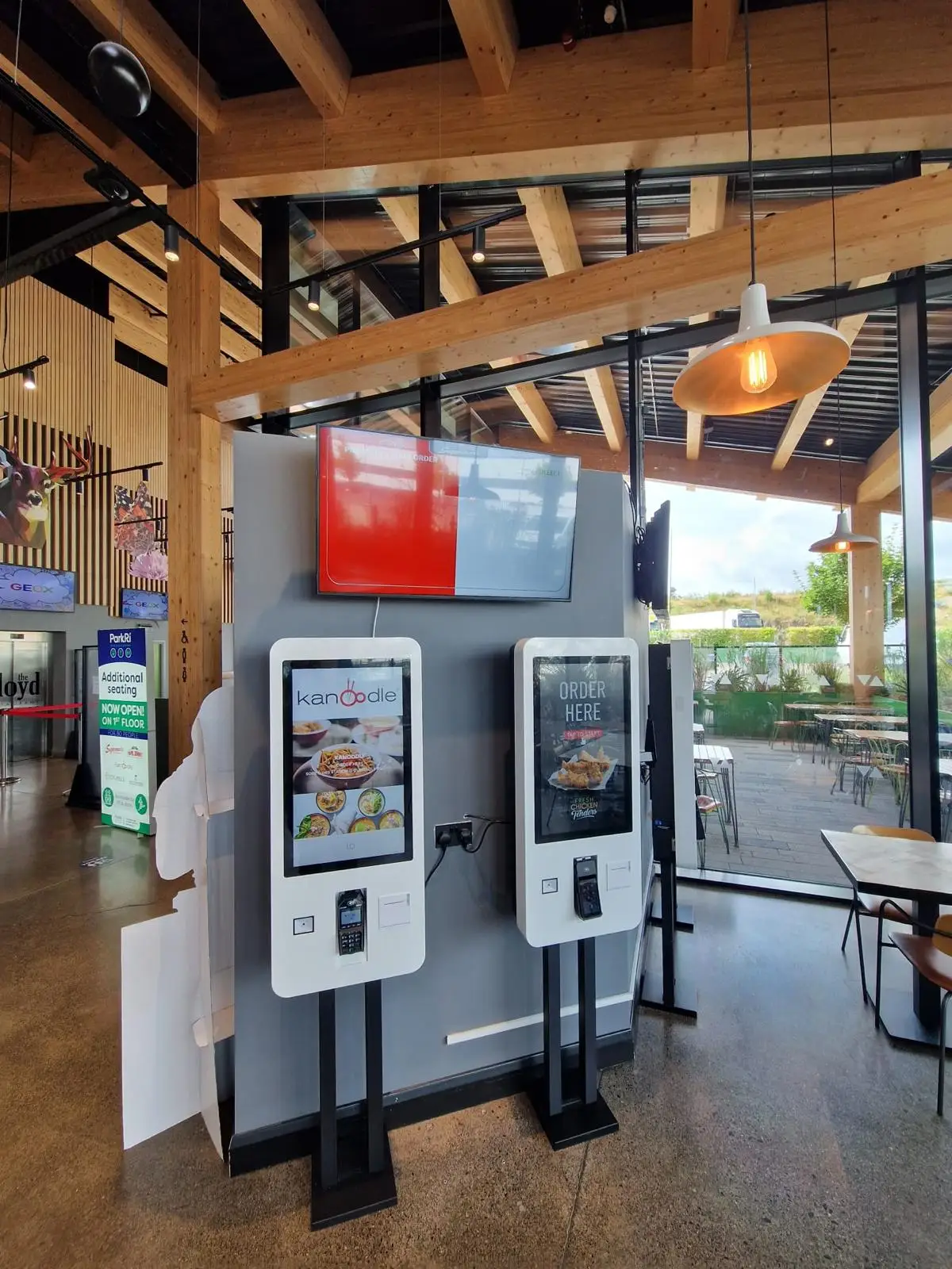 21.5 Inch Floor Standing Interactive Self Service Payment Kiosk Automatic Touch Screen Kiosk Mcdonalds Self Ordering Machine-6