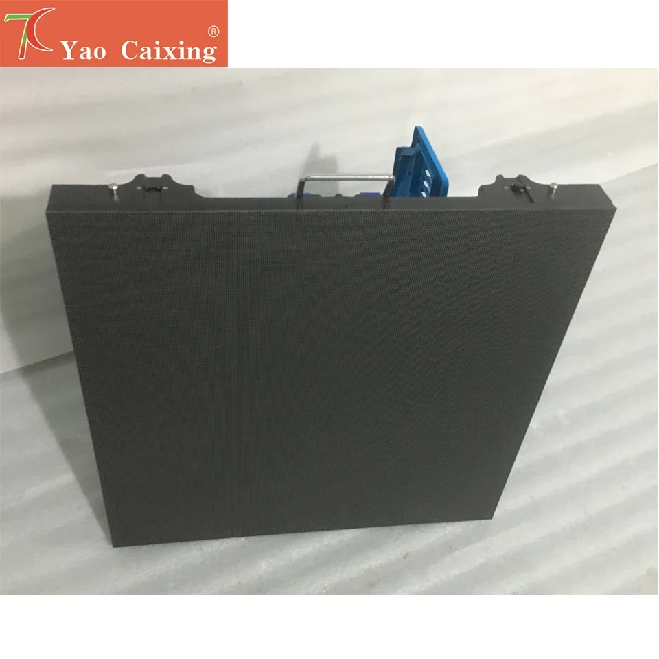 YCX 640x640mm P2.5 Indoor Dot Matrix Aluminum Cabinet Led Display Digit Video Wall-2