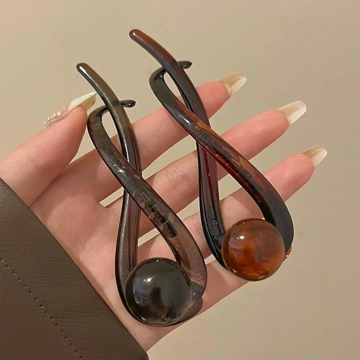 New Twist Hair Clip Plastic Acrylic Bead Imitation Pearl Hairpin Twisted Design Women Hair Accessories-3