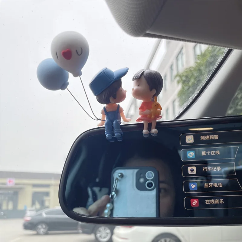 Cute Cartoon Couples Car Decoration Accessories Romantic Figurines Balloon Ornament Auto Interior Dashboard Accessories Gifts-6