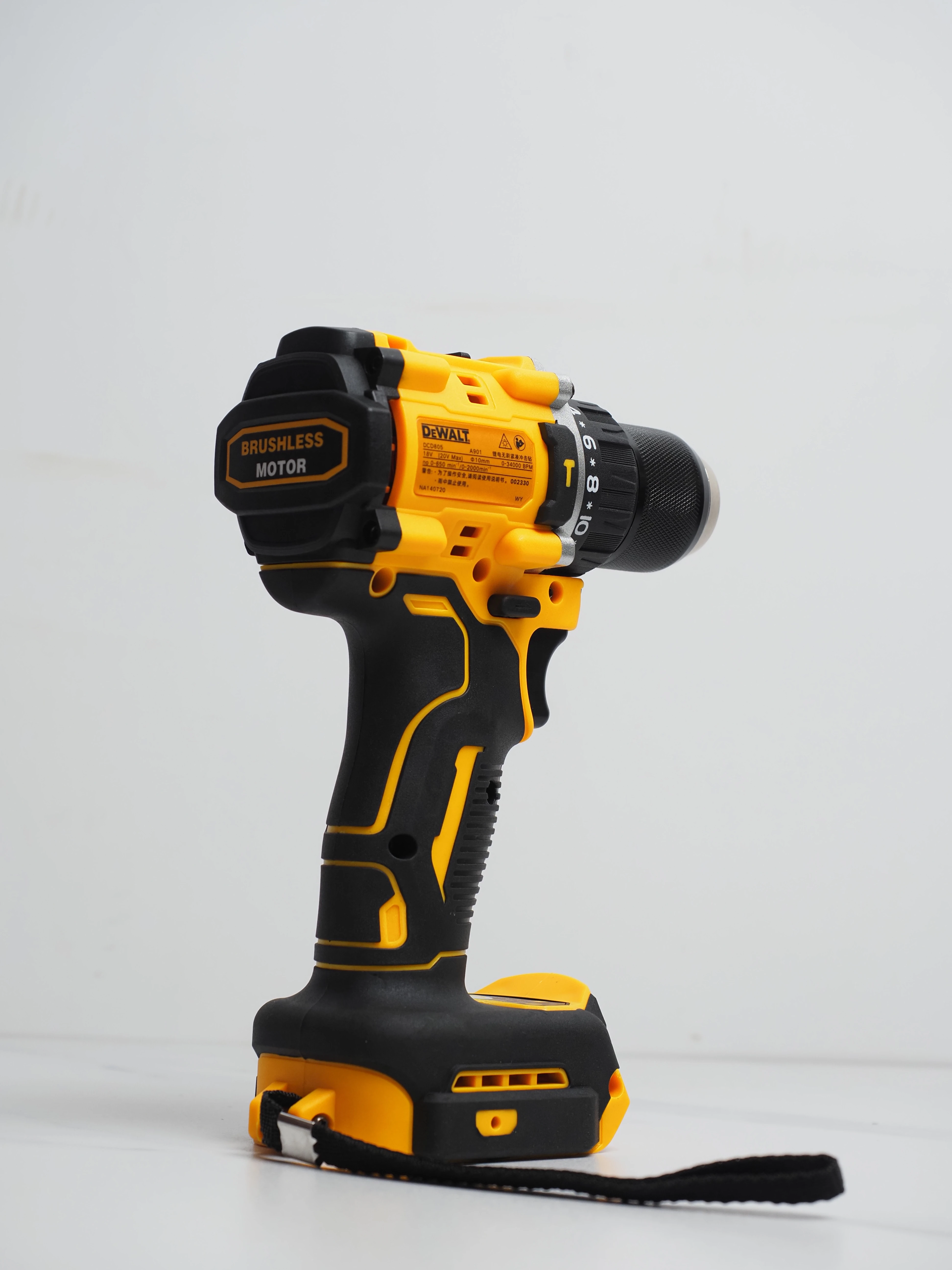 DEWALT Lithium Battery 20V Rechargeable Brushless Compact Electric Screwdriver Hand Drill Impact Drill DCD805-3